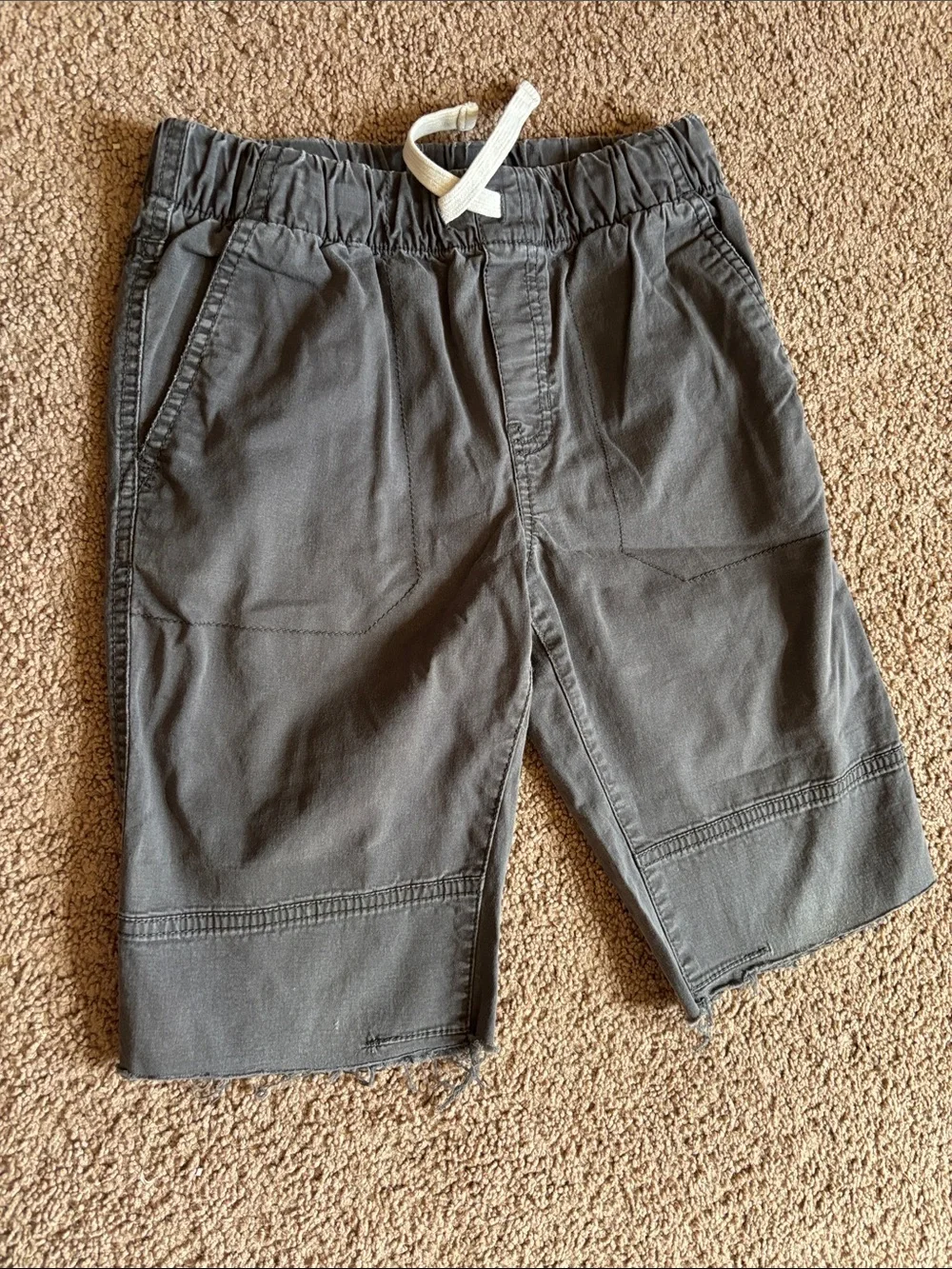 N/A comfortable black